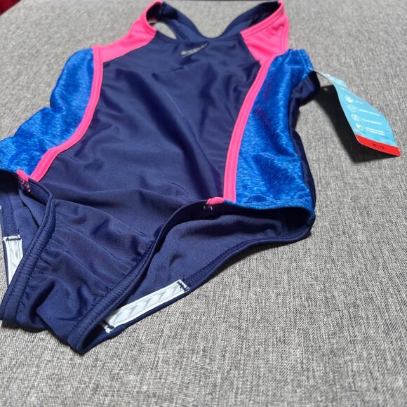 Speedo Big Girls' Solid Infinity Splice One Piece Swimsuit - Picture 6 of 8